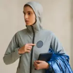 Tessuti inovativi nella moda: come i materiali tecnologici stanno cambiando stile e comfort